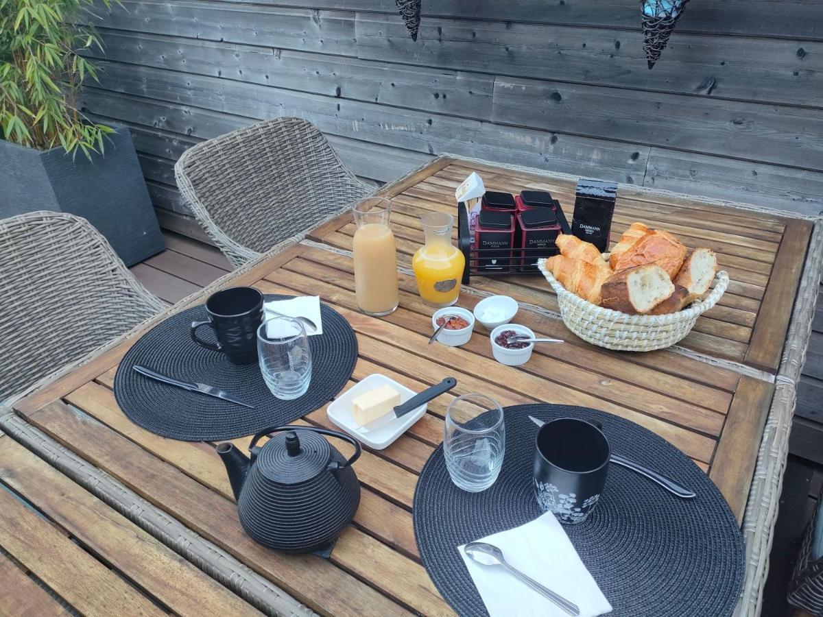 Loft 2 Descartes Bed & Breakfast Le Mans Bagian luar foto